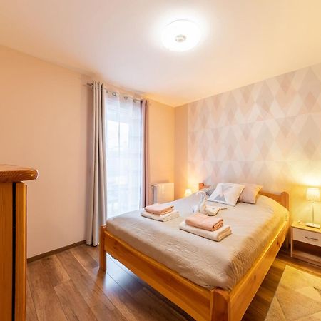 Center Budget Apartment Inside Free Parking Self Check-In Free Streaming Ac Balcony Budapest Ngoại thất bức ảnh